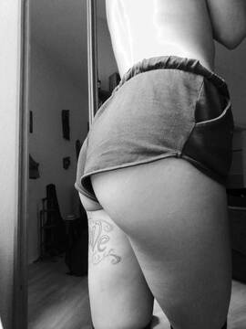 Public Photo of Kikicrazybaby